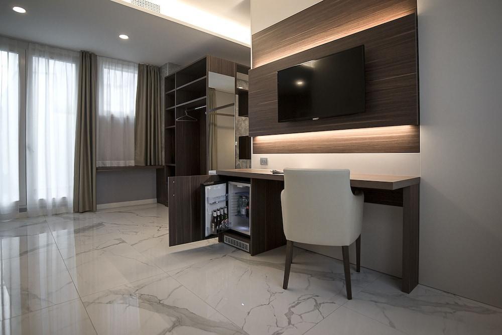 Hotel Milano Castello Экстерьер фото