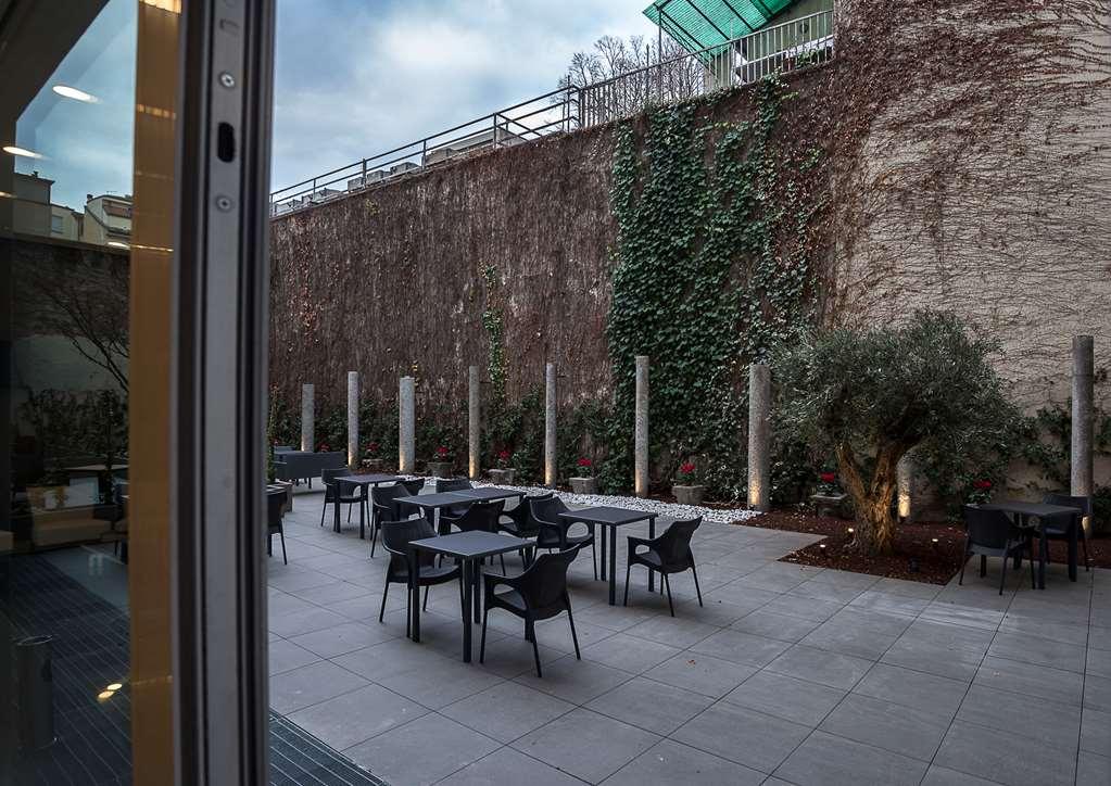Hotel Milano Castello Удобства фото